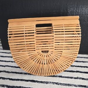 Ark Wooden Half-Moon Bag, Top Handle, Chic Casual, IYKYK, Scandinavian Chic, EUC